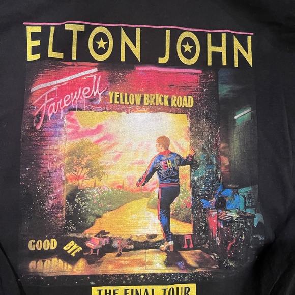 Elton John Farewell Tour 2022 Yellow Brick Road Long Sleeve T-Shirt Sz M - Picture 2 of 6